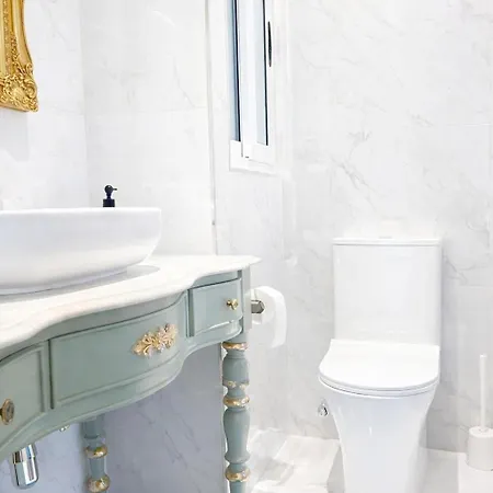 Nuraghi - Stylish Near Valletta Gate *
