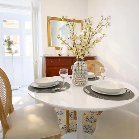 Nuraghi Lejlighed Floriana