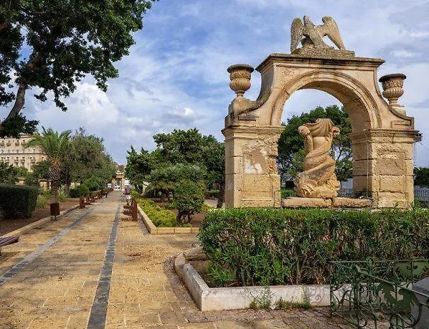 Apartment Stylish Near Valletta Gate